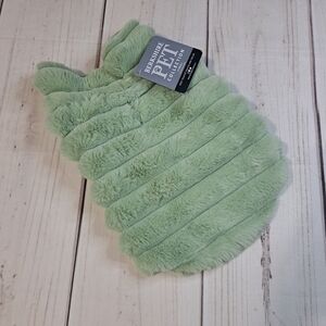 Berkshire Pet Collection Green Furry Dog Jacket Size XS